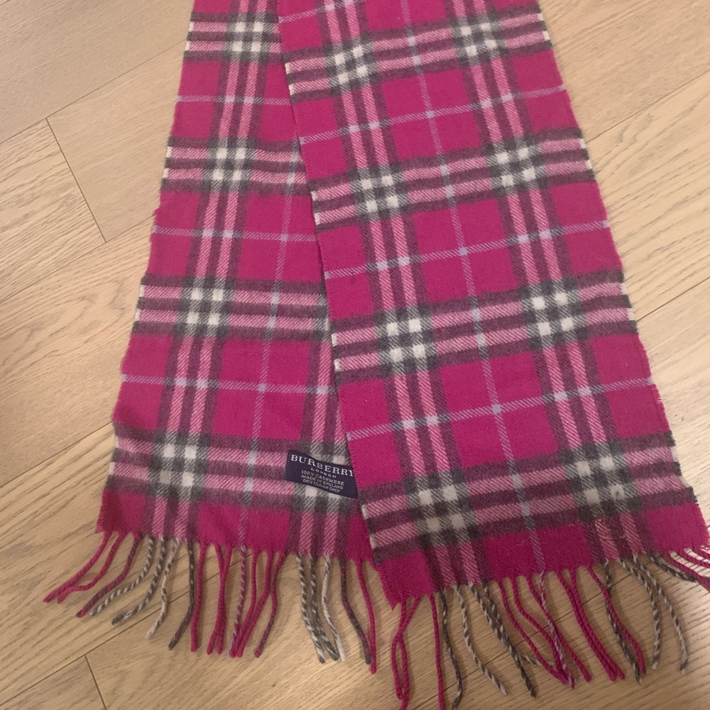 Burberry Classic Scarf